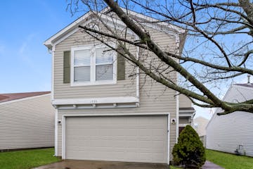 1235 Porchester Ln Greenwood, IN 46143